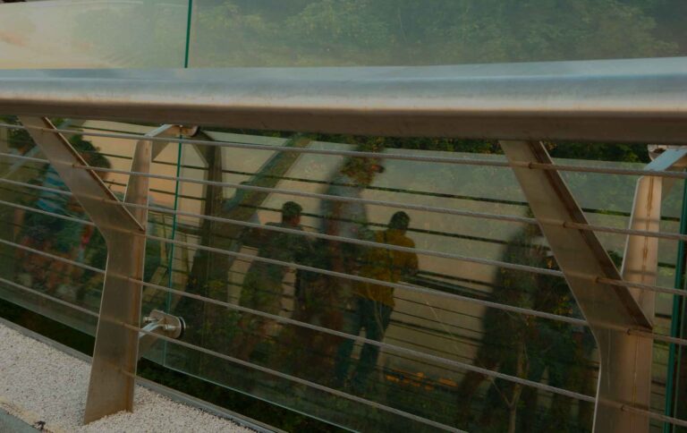 photo Reflection 01